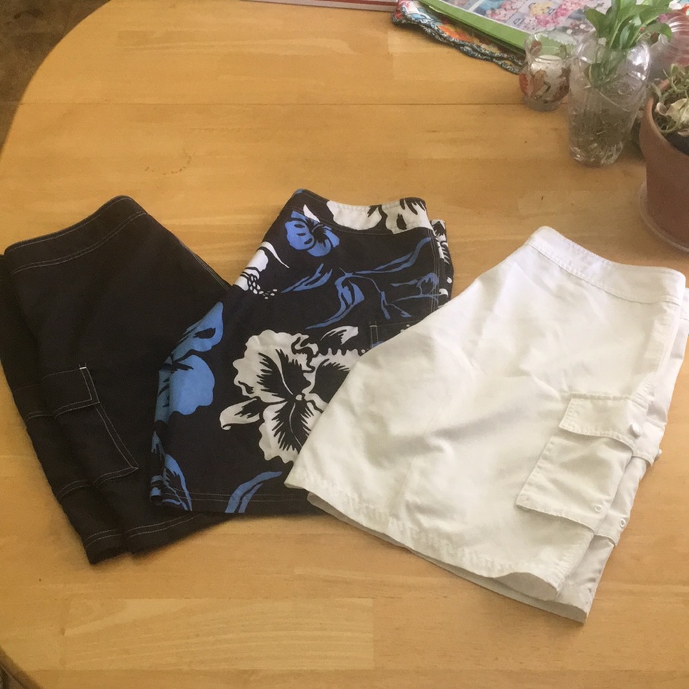 Venus swimwear board shorts women’s lot of 3